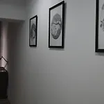 Апартаменты Milo Mi - 2 Bedroom In The Old Town