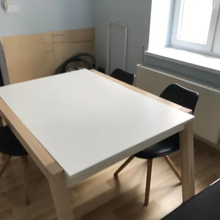 Apartmán Milo Mi - 2 Bedroom In The Old Town Poznaň