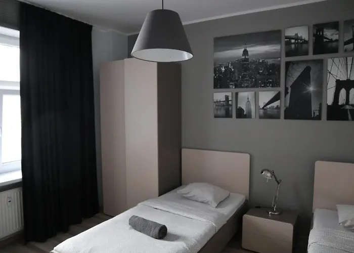 Milo Mi - 2 Bedroom In The Old Town Апартаменты *