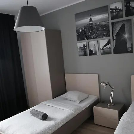 Апартаменты Milo Mi - 2 Bedroom In The Old Town Познань