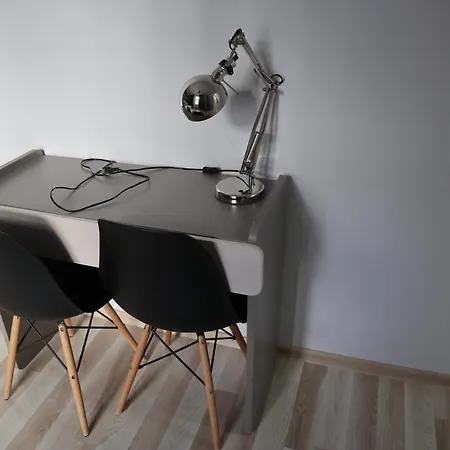 Milo Mi - 2 Bedroom In The Old Town Апартаменты Познань