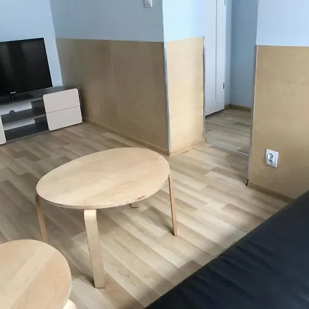 Milo Mi - 2 Bedroom In The Old Town *