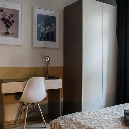 Milo Mi - 2 Bedroom In The Old Town Апартаменты